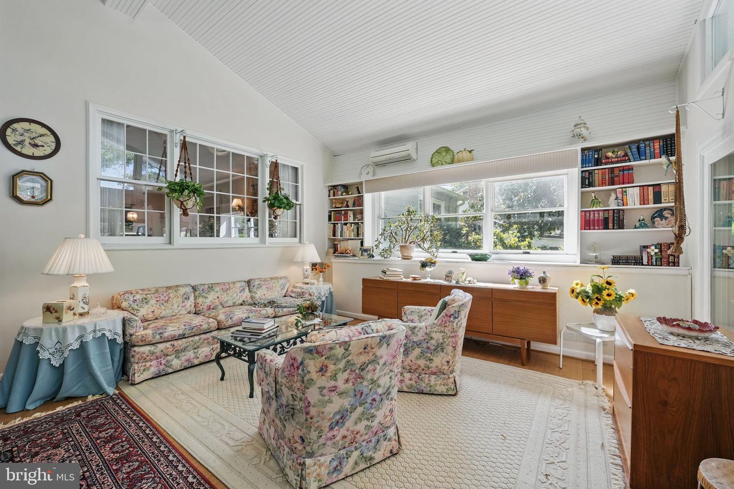 4602 OLD MILL RD, ALEXANDRIA, Virginia 22309, 5 Bedrooms Bedrooms, ,3 BathroomsBathrooms,Residential,For sale,4602 OLD MILL RD,VAFX2235128 MLS # VAFX2235128