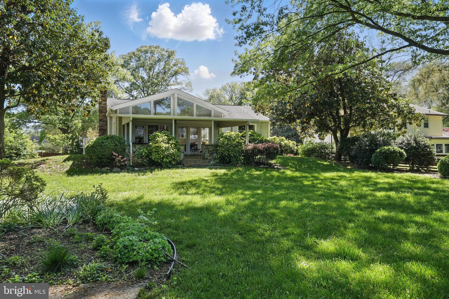 4602 OLD MILL RD, ALEXANDRIA, Virginia 22309, 5 Bedrooms Bedrooms, ,3 BathroomsBathrooms,Residential,For sale,4602 OLD MILL RD,VAFX2235128 MLS # VAFX2235128
