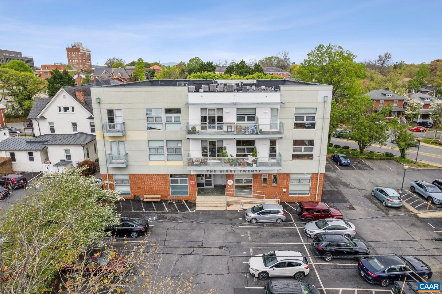 820 E HIGH ST #1, CHARLOTTESVILLE, Virginia 22902, 1 Bedroom Bedrooms, ,1 BathroomBathrooms,Residential,For sale,820 E HIGH ST #1,663370 MLS # 663370
