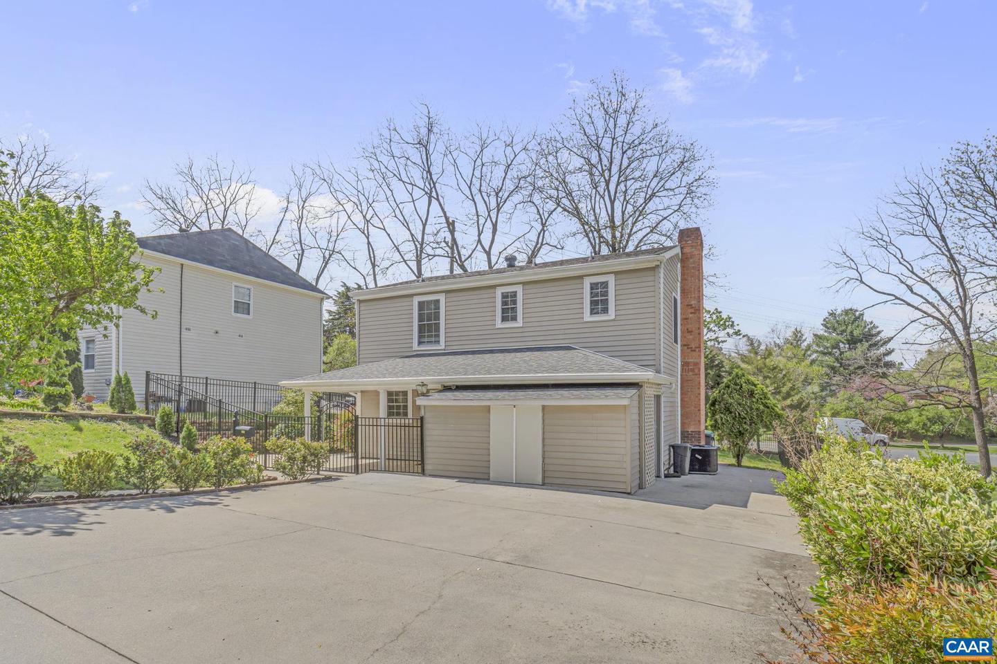 807 WATSON AVE, CHARLOTTESVILLE, Virginia 22901, 3 Bedrooms Bedrooms, ,2 BathroomsBathrooms,Residential,For sale,807 WATSON AVE,663378 MLS # 663378