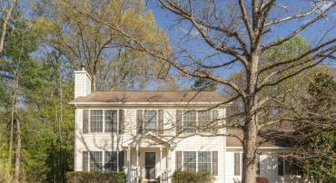 2355 WESTOVER DR, CHARLOTTESVILLE, Virginia 22901, 3 Bedrooms Bedrooms, ,2 BathroomsBathrooms,Residential,For sale,2355 WESTOVER DR,663367 MLS # 663367