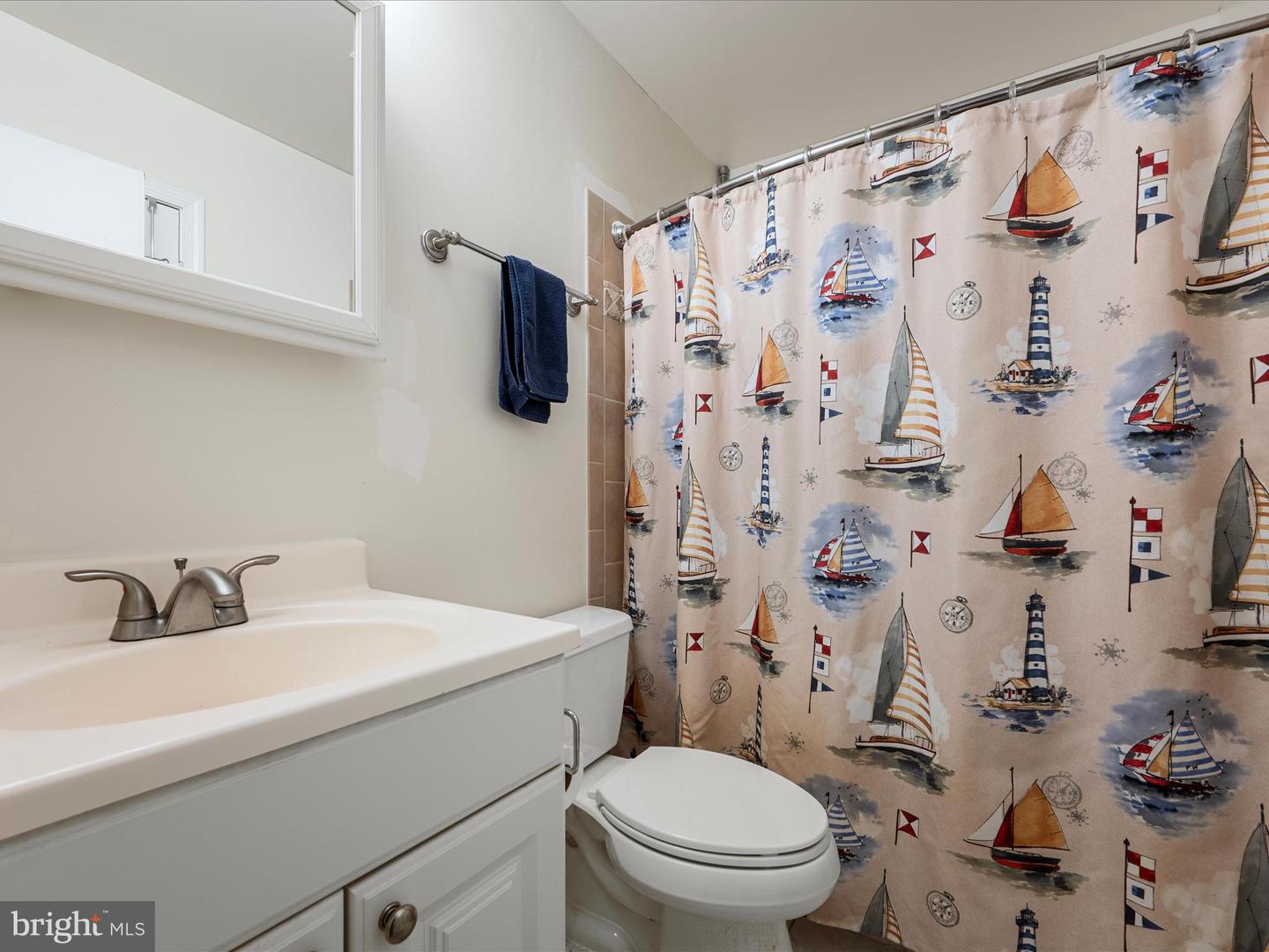 35 SYDNOR ST, HAMILTON, Virginia 20158, 3 Bedrooms Bedrooms, ,1 BathroomBathrooms,Residential,For sale,35 SYDNOR ST,VALO2094250 MLS # VALO2094250