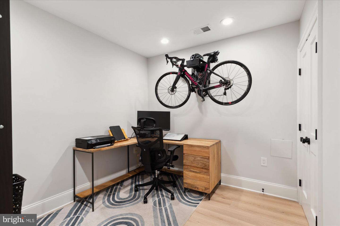 2150 FLORIDA AVE NW #1, WASHINGTON, District Of Columbia 20008, 1 Bedroom Bedrooms, ,2 BathroomsBathrooms,Residential,For sale,2150 FLORIDA AVE NW #1,DCDC2185382 MLS # DCDC2185382