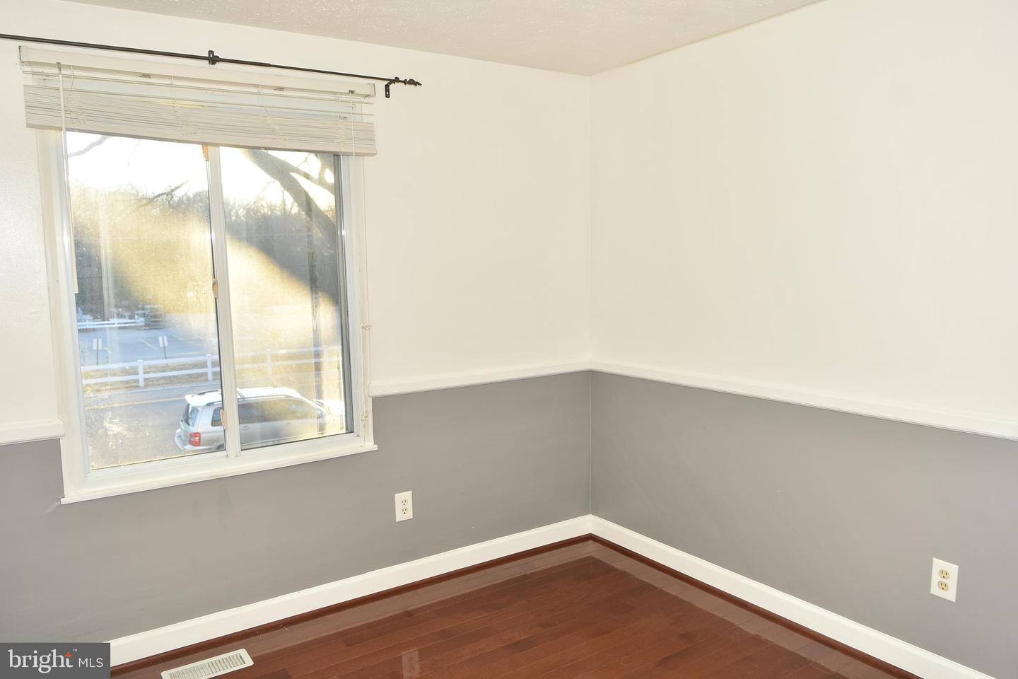 9340 BURKE RD, BURKE, Virginia 22015, 3 Bedrooms Bedrooms, ,2 BathroomsBathrooms,Residential,For sale,9340 BURKE RD,VAFX2223646 MLS # VAFX2223646