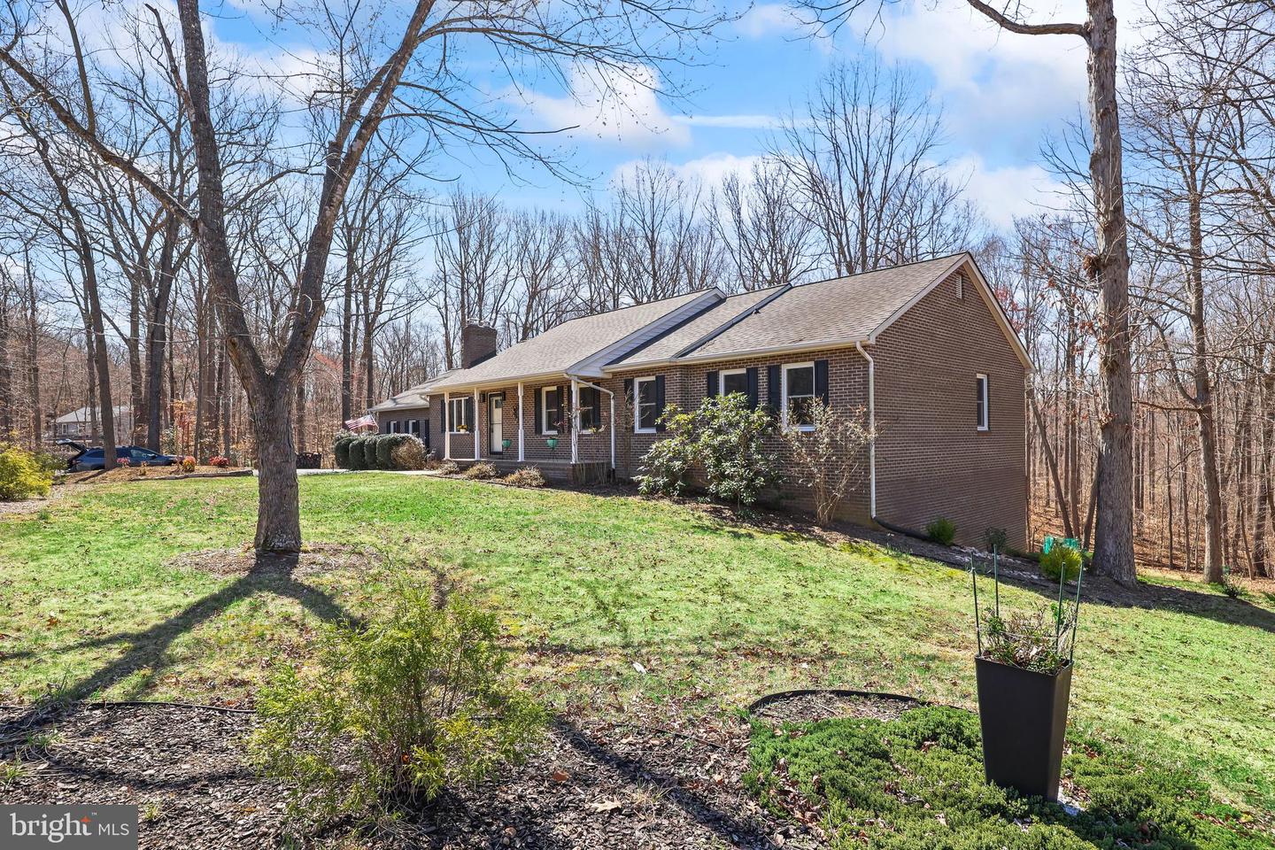 6714 TURKEY RUN DR, FREDERICKSBURG, Virginia 22407, 4 Bedrooms Bedrooms, ,3 BathroomsBathrooms,Residential,For sale,6714 TURKEY RUN DR,VASP2031454 MLS # VASP2031454