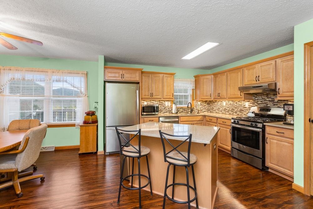 0 BLUE HOLE RD, BERGTON, Virginia 22811, 4 Bedrooms Bedrooms, ,3 BathroomsBathrooms,Residential,0 BLUE HOLE RD,663405 MLS # 663405