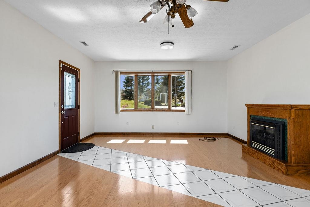101 GREENVILLE SCHOOL RD, GREENVILLE, Virginia 24440, 3 Bedrooms Bedrooms, ,3 BathroomsBathrooms,Residential,101 GREENVILLE SCHOOL RD,663413 MLS # 663413