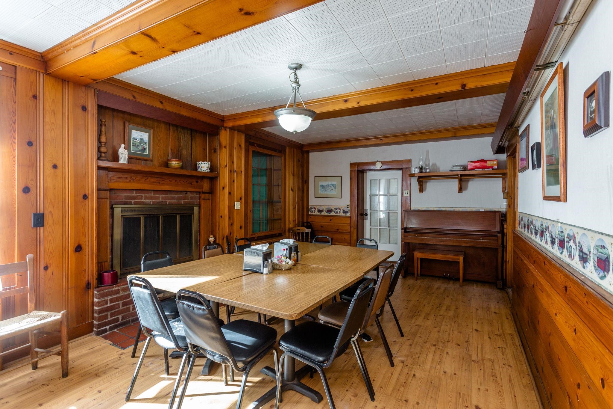 222 MAIN ST, DAYTON, Virginia 22821, 6 Bedrooms Bedrooms, ,5 BathroomsBathrooms,Residential,The Thomas House,222 MAIN ST,663438 MLS # 663438