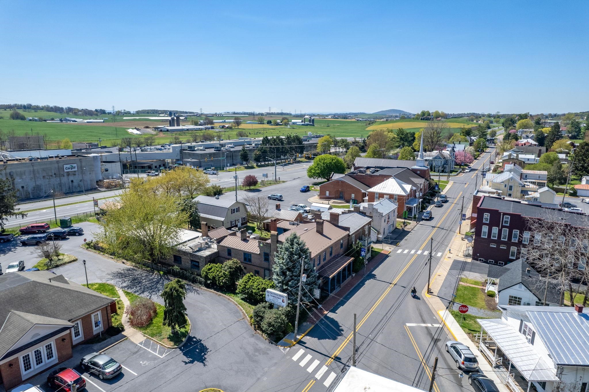 222 MAIN ST, DAYTON, Virginia 22821, 6 Bedrooms Bedrooms, ,5 BathroomsBathrooms,Residential,The Thomas House,222 MAIN ST,663438 MLS # 663438