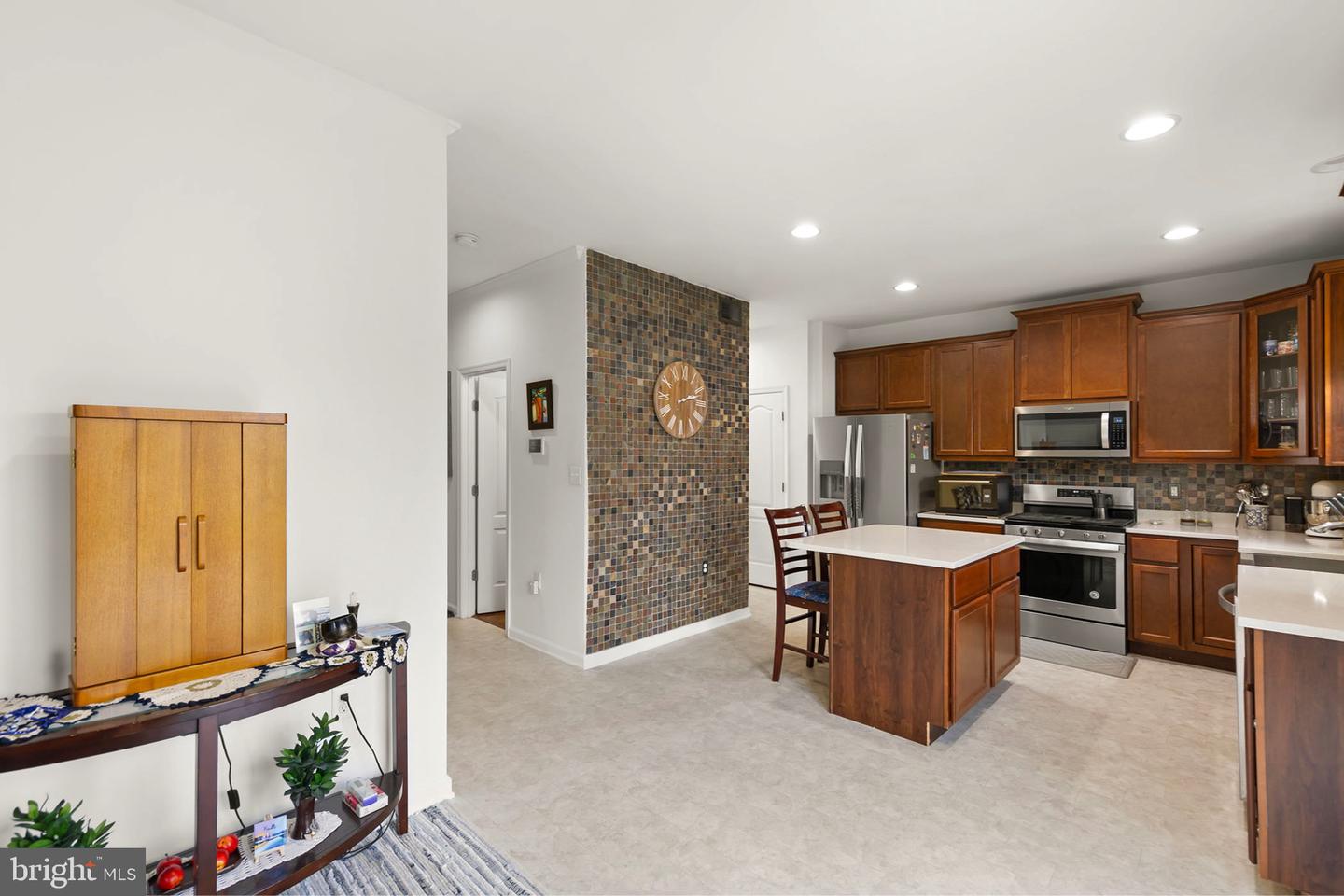 111 SOVEREIGN CT, WINCHESTER, Virginia 22602, 4 Bedrooms Bedrooms, ,3 BathroomsBathrooms,Residential,For sale,111 SOVEREIGN CT,VAFV2033272 MLS # VAFV2033272
