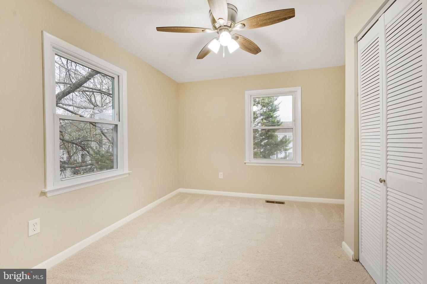 12924 RIDGEMIST LN, FAIRFAX, Virginia 22033, 3 Bedrooms Bedrooms, ,2 BathroomsBathrooms,Residential,For sale,12924 RIDGEMIST LN,VAFX2232110 MLS # VAFX2232110