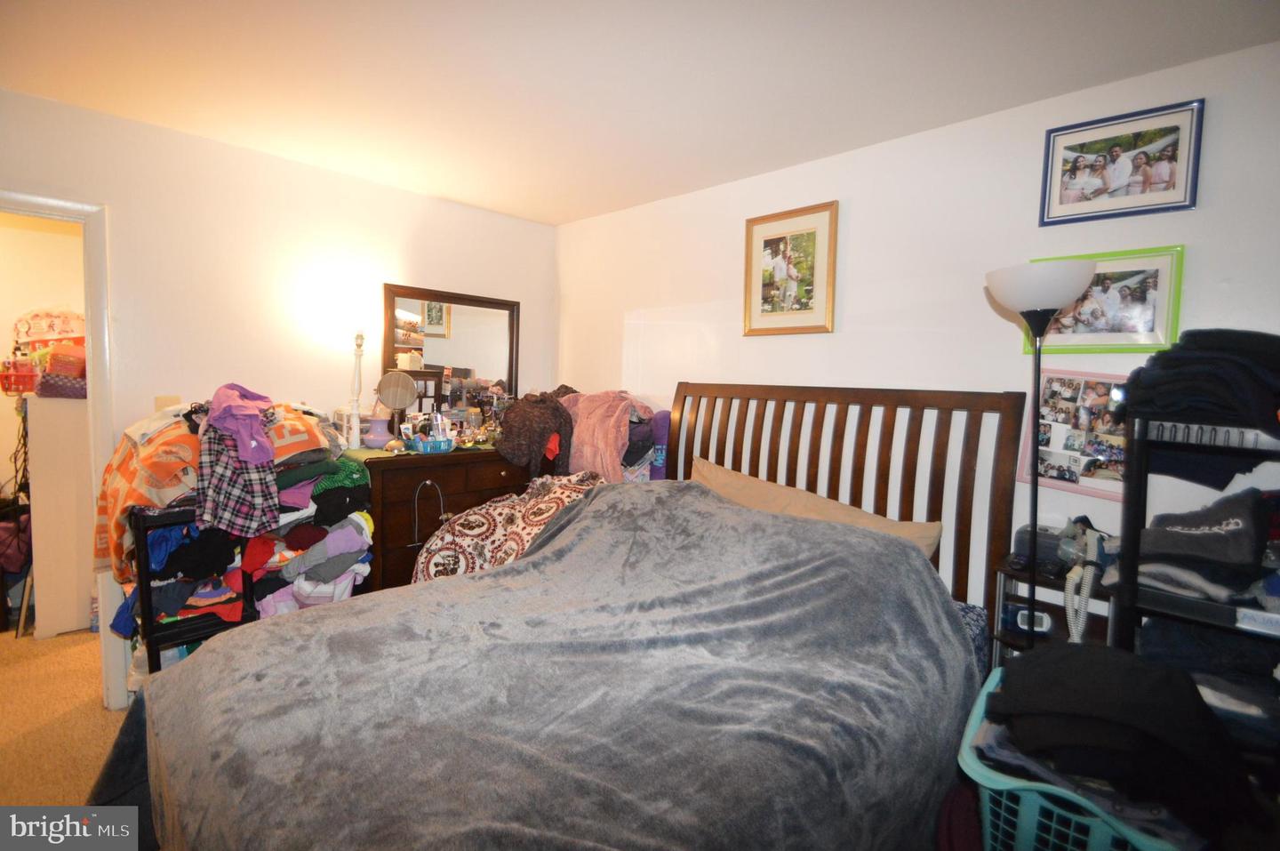 3945 LYNDHURST DR #204, FAIRFAX, Virginia 22031, 1 Bedroom Bedrooms, ,1 BathroomBathrooms,Residential,For sale,3945 LYNDHURST DR #204,VAFC2006090 MLS # VAFC2006090