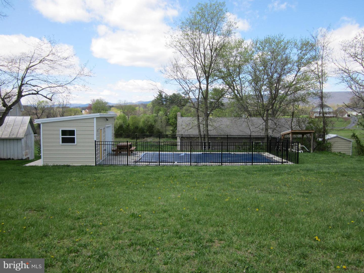 1671 FRAVEL RD, WOODSTOCK, Virginia 22664, 3 Bedrooms Bedrooms, ,2 BathroomsBathrooms,Residential,For sale,1671 FRAVEL RD,VASH2011112 MLS # VASH2011112