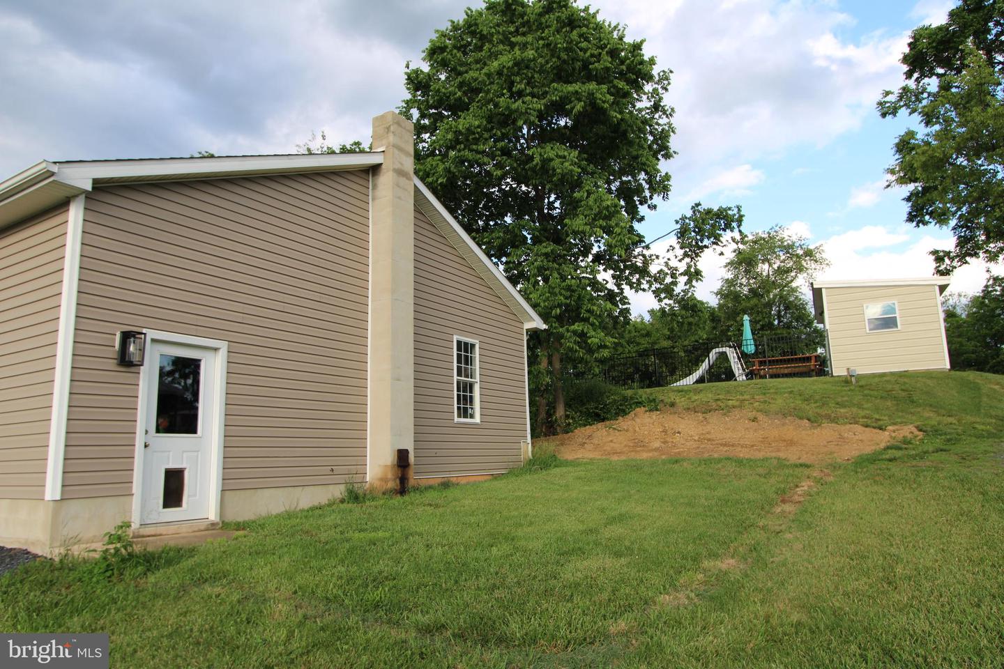 1671 FRAVEL RD, WOODSTOCK, Virginia 22664, 3 Bedrooms Bedrooms, ,2 BathroomsBathrooms,Residential,For sale,1671 FRAVEL RD,VASH2011112 MLS # VASH2011112