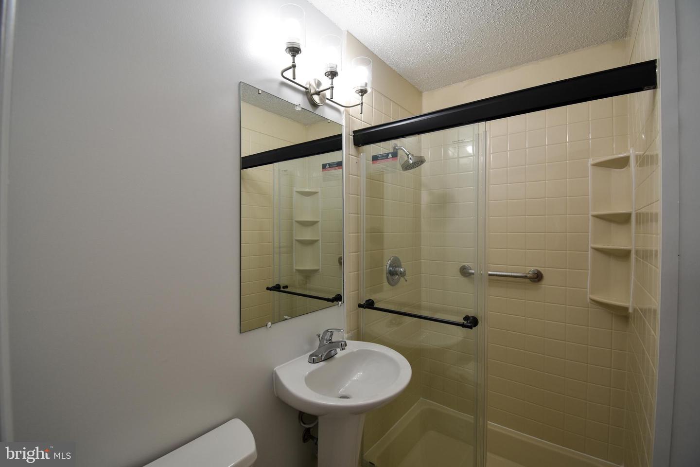 4728 KANDEL CT, ANNANDALE, Virginia 22003, 3 Bedrooms Bedrooms, ,2 BathroomsBathrooms,Residential,For sale,4728 KANDEL CT,VAFX2232450 MLS # VAFX2232450