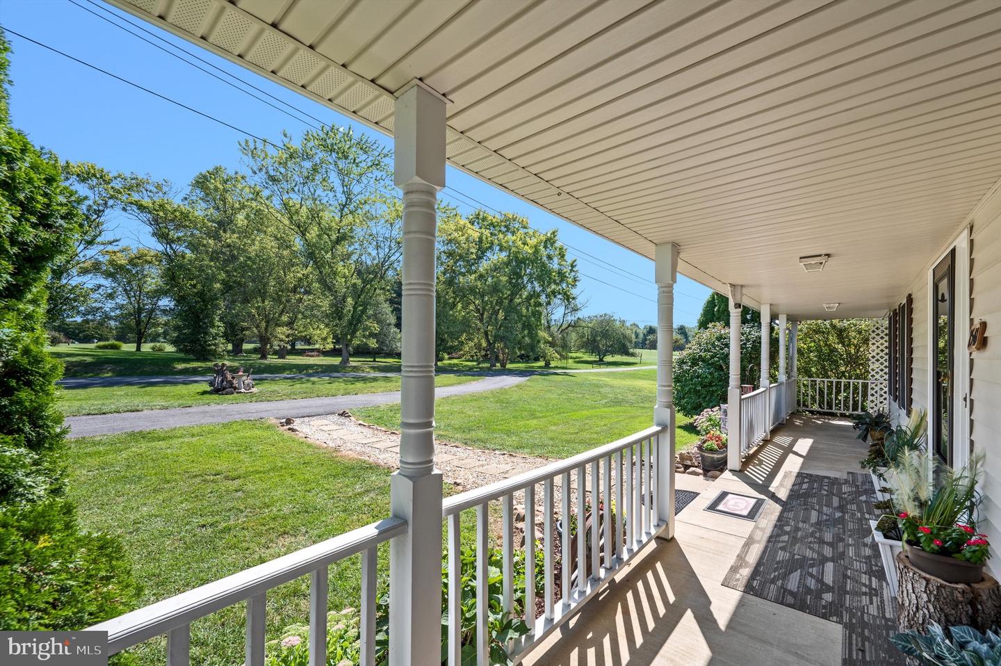 1541 SHIPWRECK DR, NEW MARKET, Virginia 22844, 3 Bedrooms Bedrooms, ,3 BathroomsBathrooms,Residential,For sale,1541 SHIPWRECK DR,VASH2011190 MLS # VASH2011190