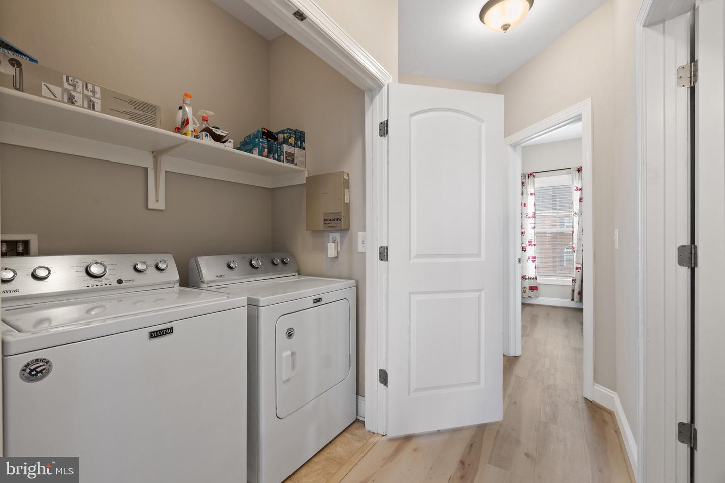 2288 MERSEYSIDE DR, WOODBRIDGE, Virginia 22191, 3 Bedrooms Bedrooms, ,2 BathroomsBathrooms,Residential,For sale,2288 MERSEYSIDE DR,VAPW2091980 MLS # VAPW2091980
