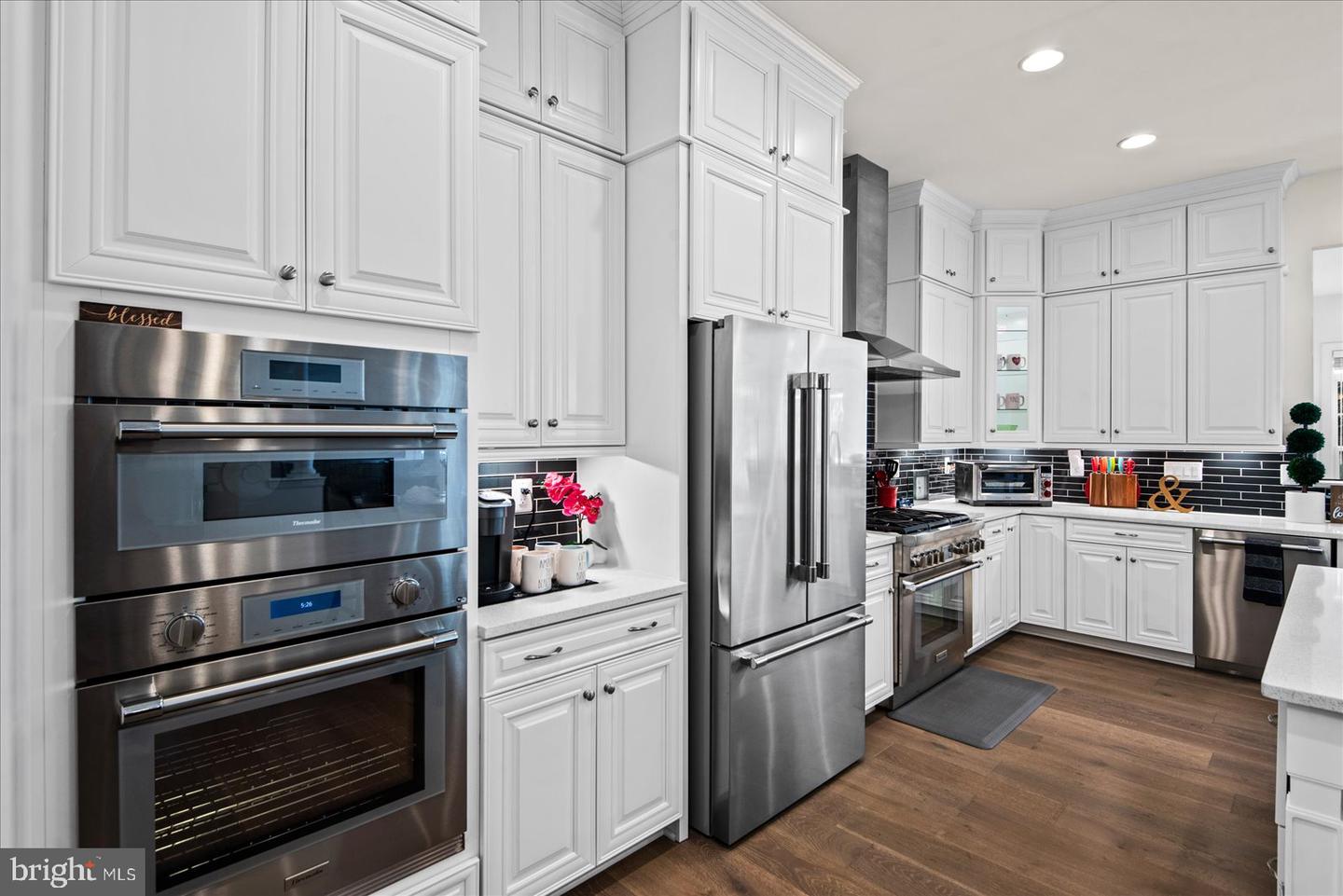 969 MOUNTAIN VIEW RD, FREDERICKSBURG, Virginia 22406, 6 Bedrooms Bedrooms, ,7 BathroomsBathrooms,Residential,For sale,969 MOUNTAIN VIEW RD,VAST2037940 MLS # VAST2037940