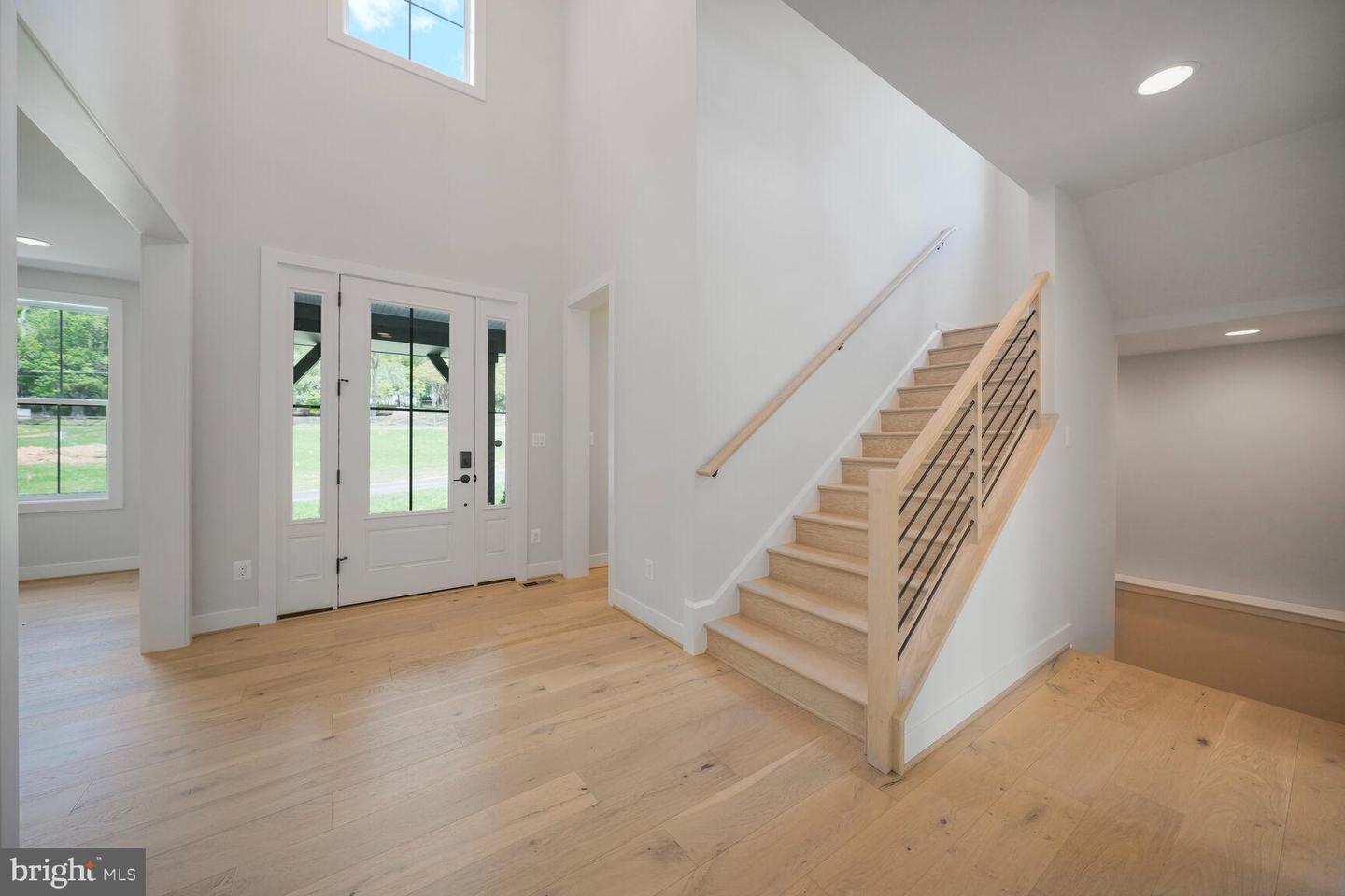 11461 STUART MILL RD, OAKTON, Virginia 22124, 5 Bedrooms Bedrooms, ,4 BathroomsBathrooms,Residential,For sale,11461 STUART MILL RD,VAFX2235228 MLS # VAFX2235228