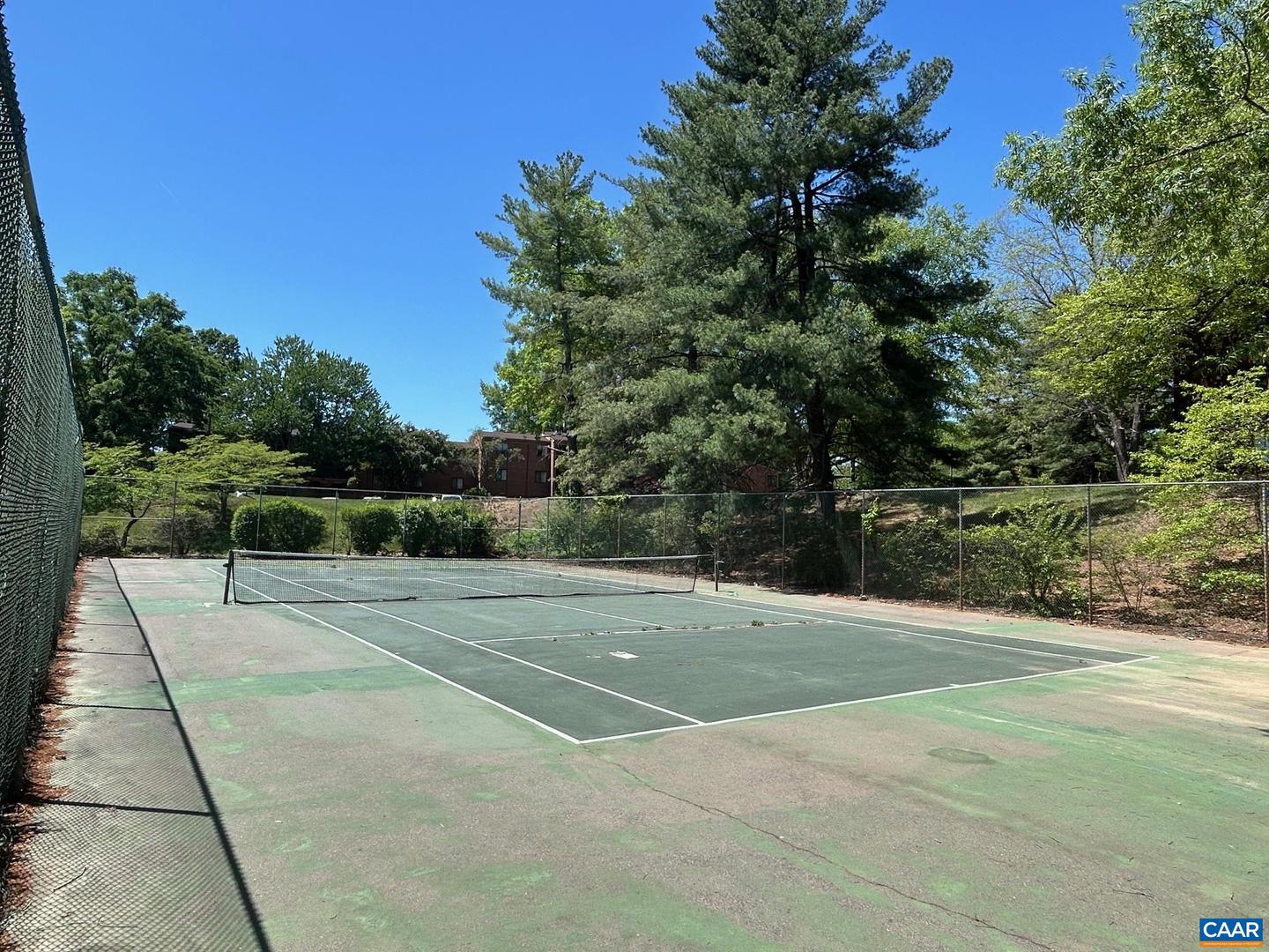 125 TURTLE CREEK RD #9, CHARLOTTESVILLE, Virginia 22901, 2 Bedrooms Bedrooms, ,2 BathroomsBathrooms,Residential,For sale,125 TURTLE CREEK RD #9,663434 MLS # 663434
