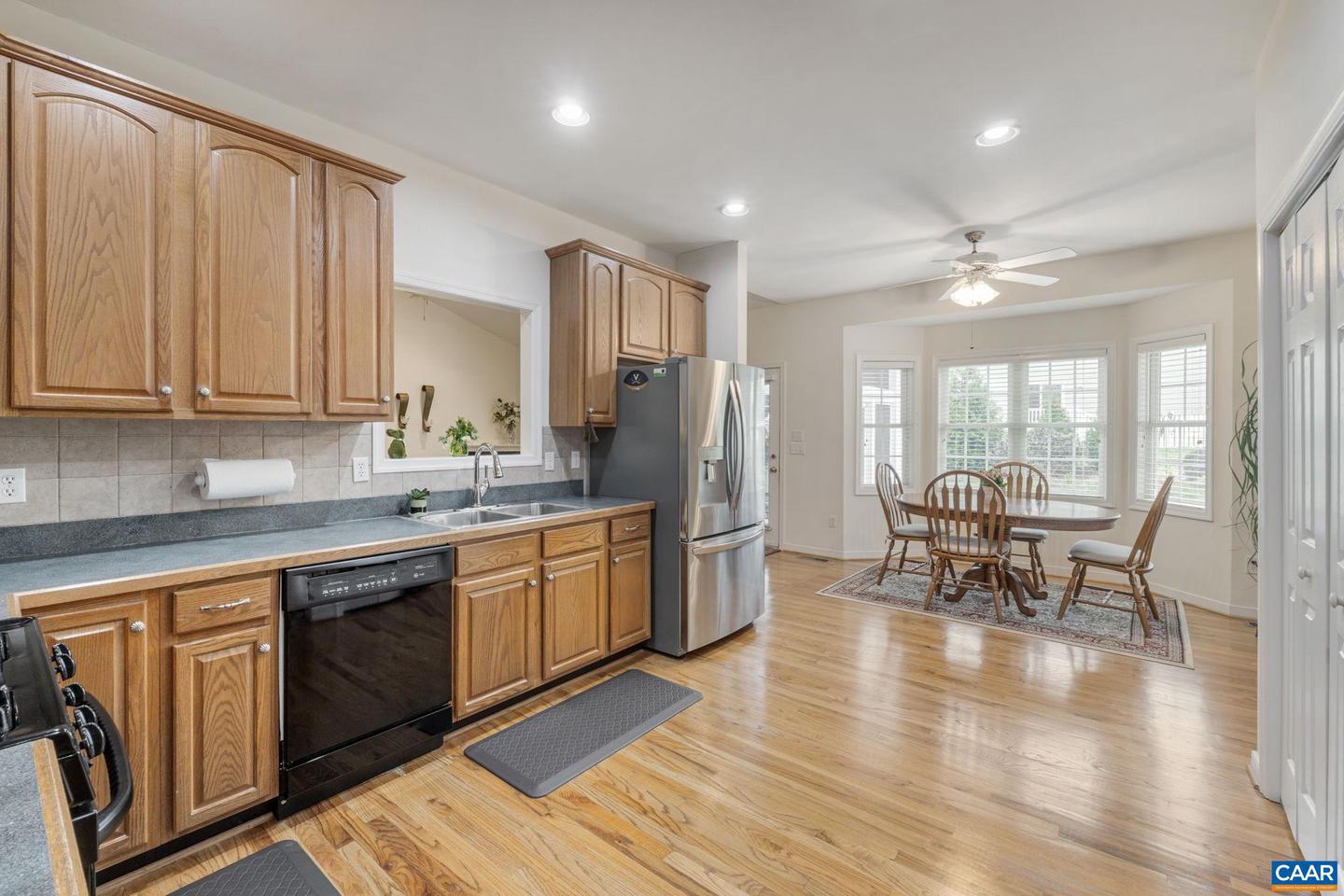 2033 SHEPHERDS RIDGE RD, CHARLOTTESVILLE, Virginia 22901, 3 Bedrooms Bedrooms, ,2 BathroomsBathrooms,Residential,For sale,2033 SHEPHERDS RIDGE RD,663435 MLS # 663435