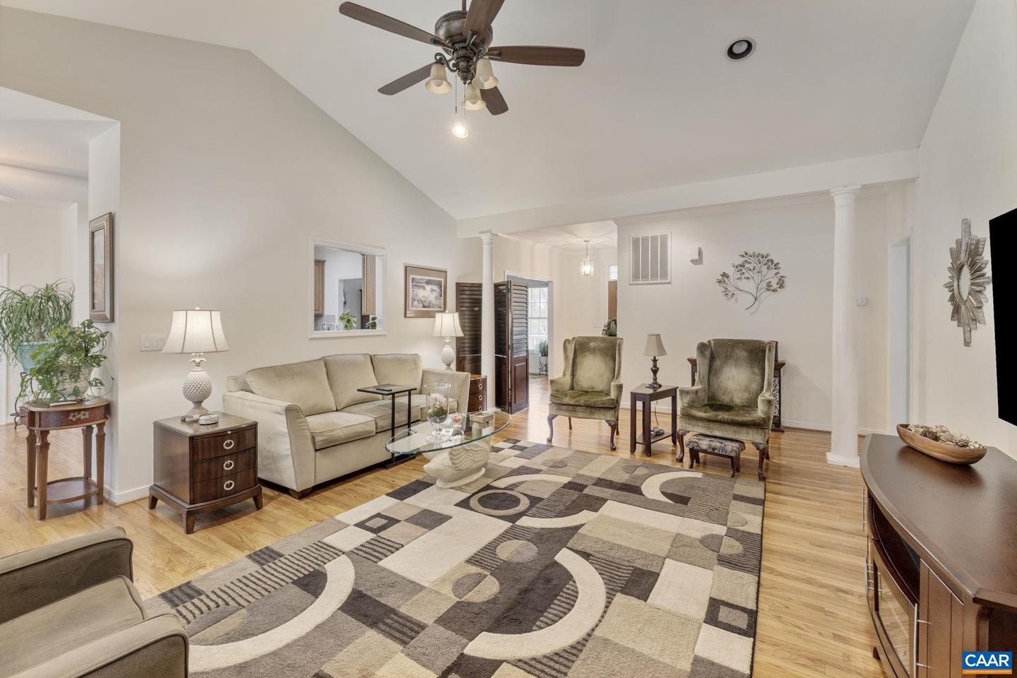2033 SHEPHERDS RIDGE RD, CHARLOTTESVILLE, Virginia 22901, 3 Bedrooms Bedrooms, ,2 BathroomsBathrooms,Residential,For sale,2033 SHEPHERDS RIDGE RD,663435 MLS # 663435