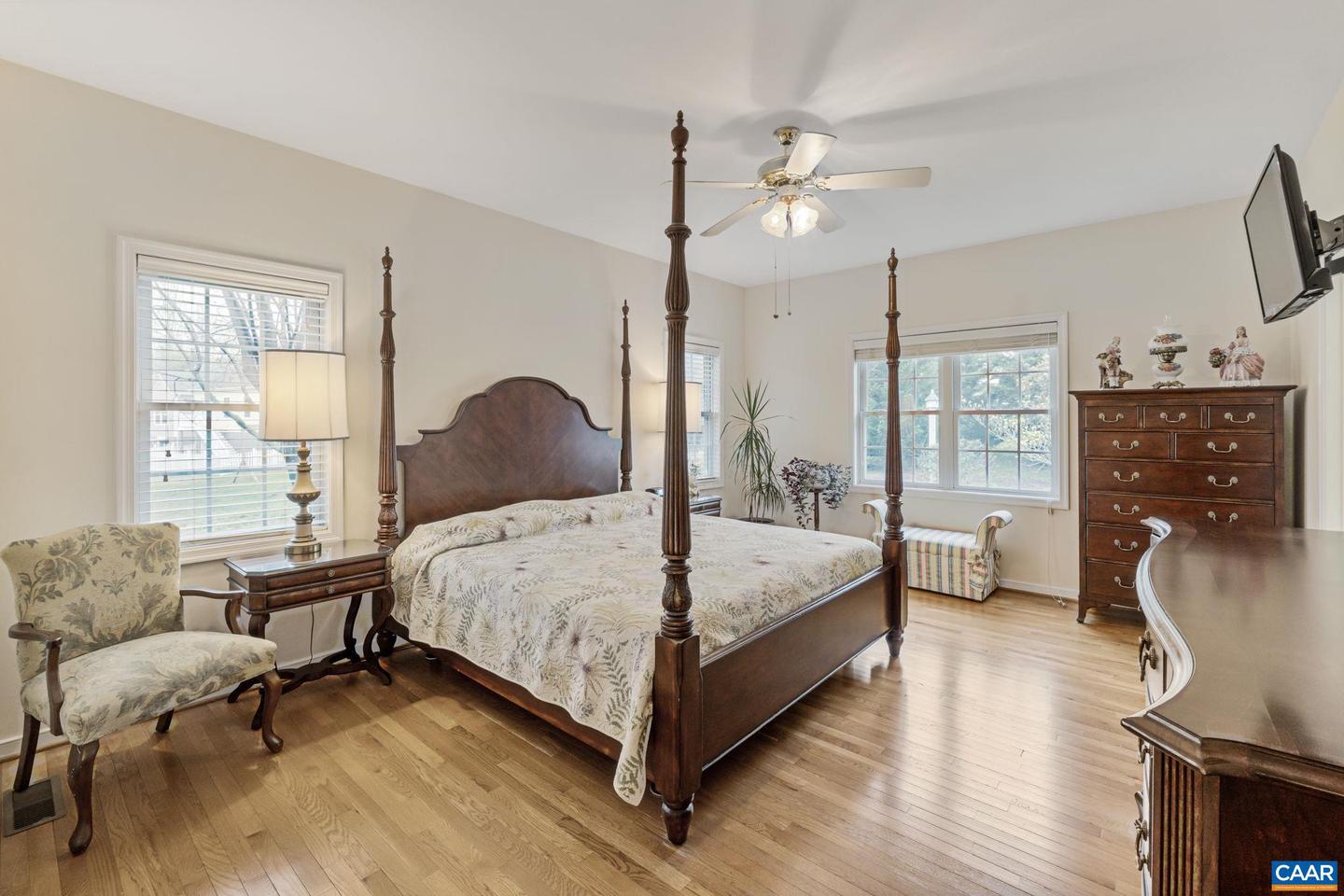 2033 SHEPHERDS RIDGE RD, CHARLOTTESVILLE, Virginia 22901, 3 Bedrooms Bedrooms, ,2 BathroomsBathrooms,Residential,For sale,2033 SHEPHERDS RIDGE RD,663435 MLS # 663435