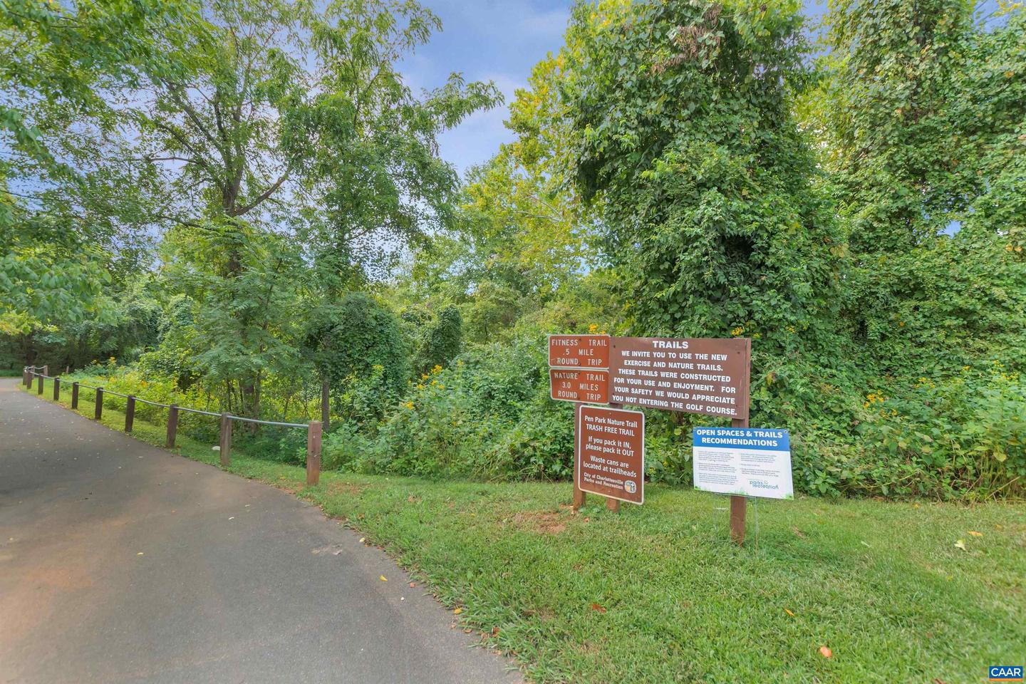2033 SHEPHERDS RIDGE RD, CHARLOTTESVILLE, Virginia 22901, 3 Bedrooms Bedrooms, ,2 BathroomsBathrooms,Residential,For sale,2033 SHEPHERDS RIDGE RD,663435 MLS # 663435