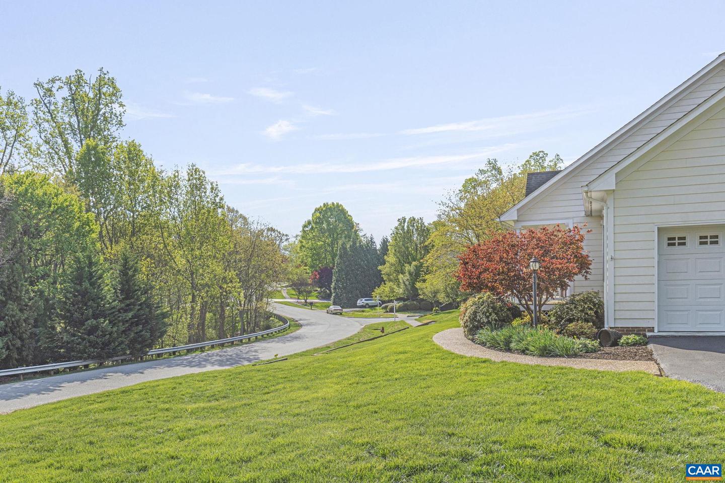 2033 SHEPHERDS RIDGE RD, CHARLOTTESVILLE, Virginia 22901, 3 Bedrooms Bedrooms, ,2 BathroomsBathrooms,Residential,For sale,2033 SHEPHERDS RIDGE RD,663435 MLS # 663435