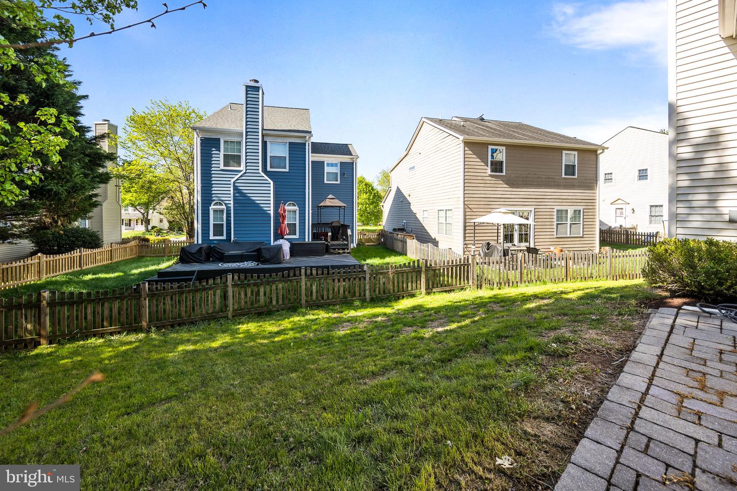 16 DARIAN CT, STERLING, Virginia 20165, 3 Bedrooms Bedrooms, ,2 BathroomsBathrooms,Residential,For sale,16 DARIAN CT,VALO2093902 MLS # VALO2093902