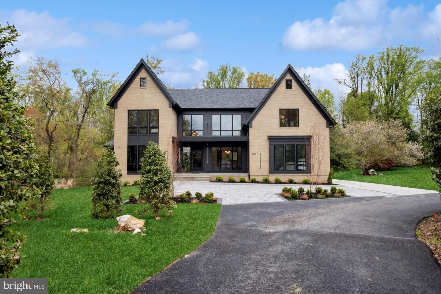 8310 WELLER AVE, MCLEAN, Virginia 22102, 6 Bedrooms Bedrooms, ,7 BathroomsBathrooms,Residential,For sale,8310 WELLER AVE,VAFX2235202 MLS # VAFX2235202