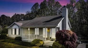 428 FITHIANS LN, HAGUE, Virginia 22469, 3 Bedrooms Bedrooms, 5 Rooms Rooms,3 BathroomsBathrooms,Residential,For sale,428 FITHIANS LN,VAWE2008722 MLS # VAWE2008722