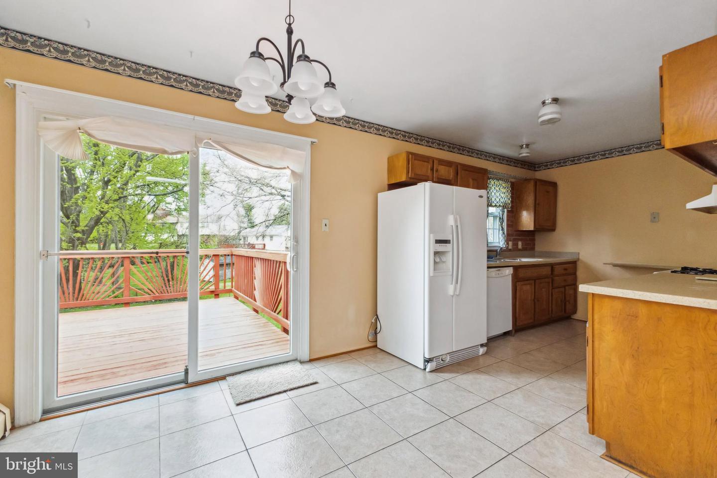 3803 DANBURY CT, WOODBRIDGE, Virginia 22193, 4 Bedrooms Bedrooms, ,2 BathroomsBathrooms,Residential,For sale,3803 DANBURY CT,VAPW2092418 MLS # VAPW2092418