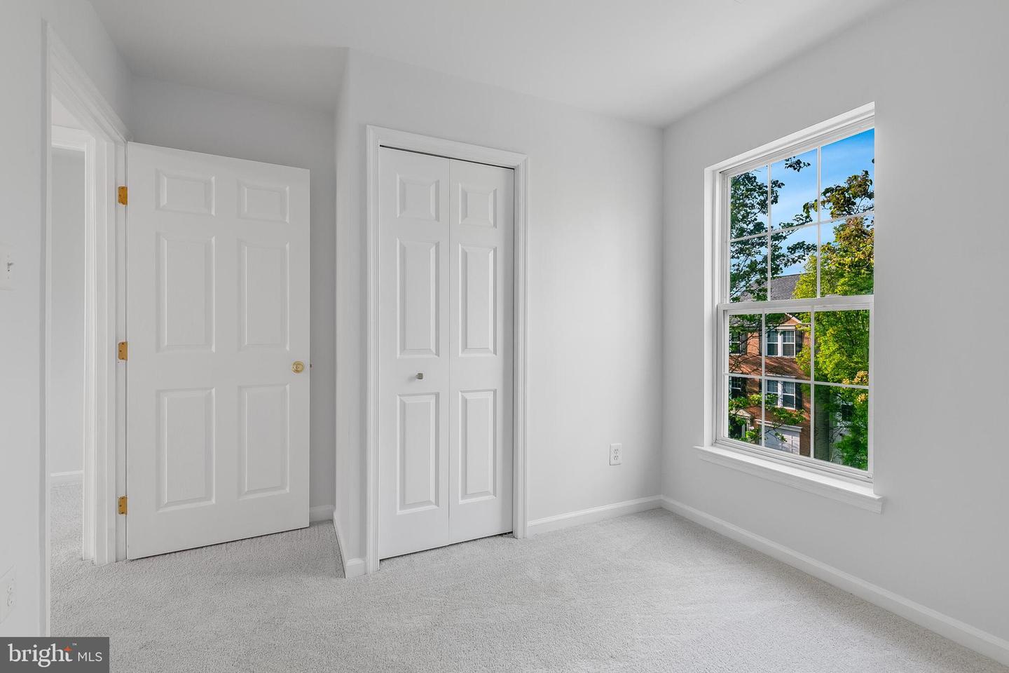 46716 CAVENDISH SQ, STERLING, Virginia 20165, 3 Bedrooms Bedrooms, ,2 BathroomsBathrooms,Residential,For sale,46716 CAVENDISH SQ,VALO2089932 MLS # VALO2089932