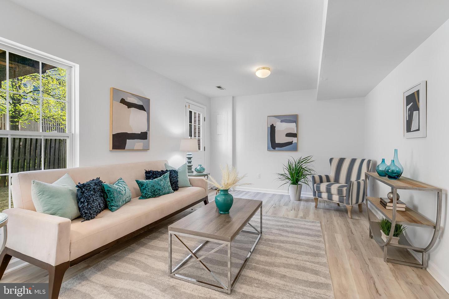 46716 CAVENDISH SQ, STERLING, Virginia 20165, 3 Bedrooms Bedrooms, ,2 BathroomsBathrooms,Residential,For sale,46716 CAVENDISH SQ,VALO2089932 MLS # VALO2089932