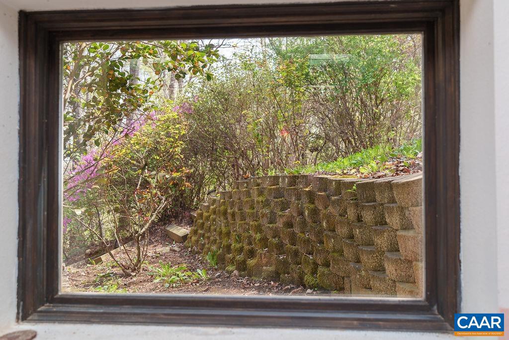 7035 BLACKWELLS HOLLOW RD, CROZET, Virginia 22932, 3 Bedrooms Bedrooms, ,3 BathroomsBathrooms,Residential,For sale,7035 BLACKWELLS HOLLOW RD,663455 MLS # 663455