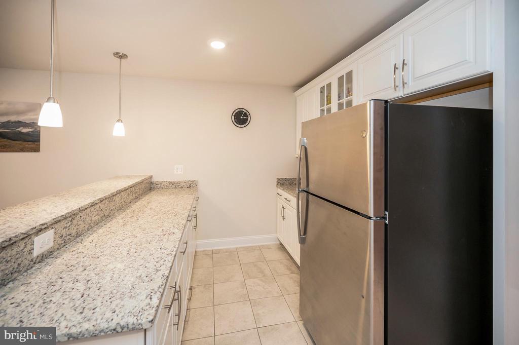 9822 WHITE OAK SWAMP CT, FREDERICKSBURG, Virginia 22407, 4 Bedrooms Bedrooms, ,3 BathroomsBathrooms,Residential,9822 WHITE OAK SWAMP CT,VASP2032362 MLS # VASP2032362