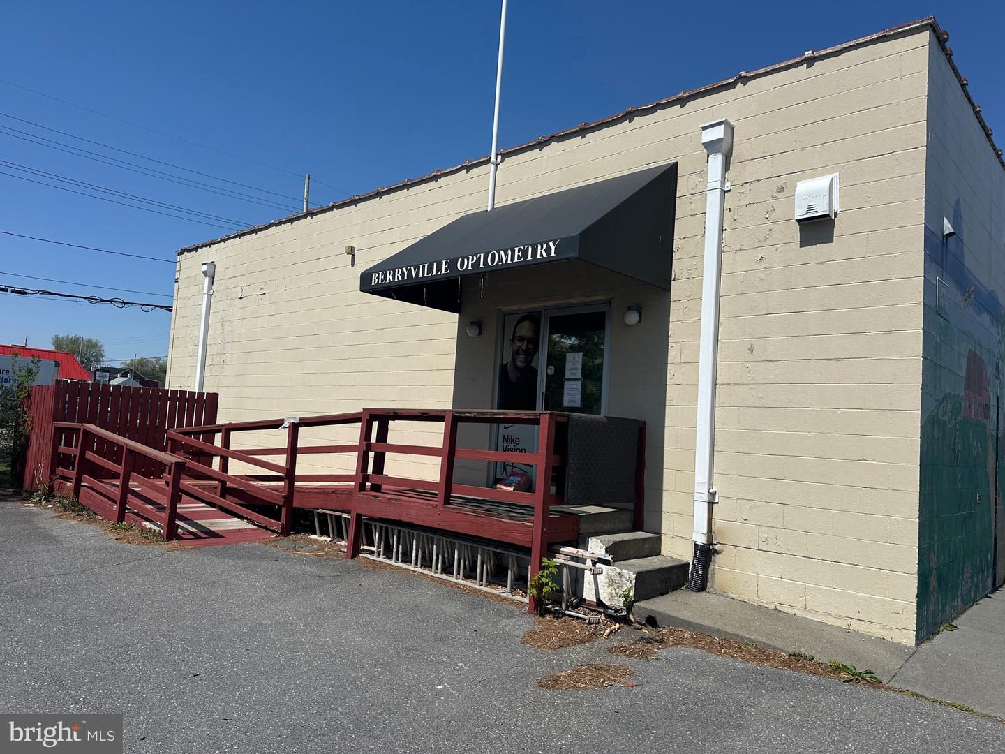 33 W MAIN ST #A & B, BERRYVILLE, Virginia 22611, ,Land,For sale,33 W MAIN ST #A & B,VACL2003612 MLS # VACL2003612