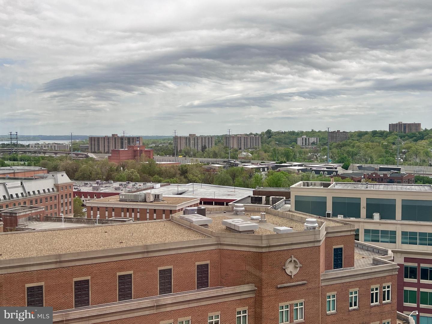 2181 JAMIESON AVE #1405, ALEXANDRIA, Virginia 22314, 2 Bedrooms Bedrooms, ,2 BathroomsBathrooms,Residential,For sale,2181 JAMIESON AVE #1405,VAAX2042968 MLS # VAAX2042968