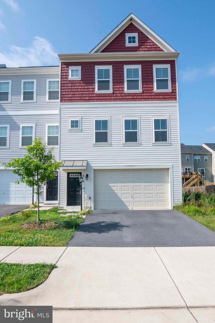 210 PARKLAND DR, STEPHENSON, Virginia 22656, 3 Bedrooms Bedrooms, ,2 BathroomsBathrooms,Residential,For sale,210 PARKLAND DR,VAFV2033300 MLS # VAFV2033300