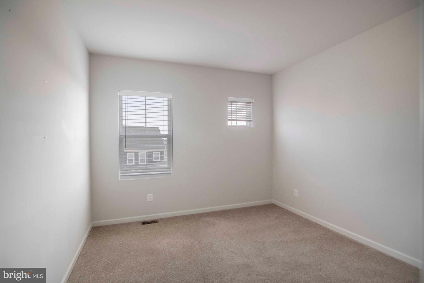 210 PARKLAND DR, STEPHENSON, Virginia 22656, 3 Bedrooms Bedrooms, ,2 BathroomsBathrooms,Residential,For sale,210 PARKLAND DR,VAFV2033300 MLS # VAFV2033300