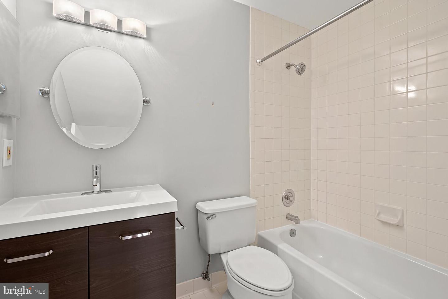 4305 MASSACHUSETTS AVE NW, WASHINGTON, District Of Columbia 20016, 2 Bedrooms Bedrooms, ,2 BathroomsBathrooms,Residential,For sale,4305 MASSACHUSETTS AVE NW,DCDC2194782 MLS # DCDC2194782