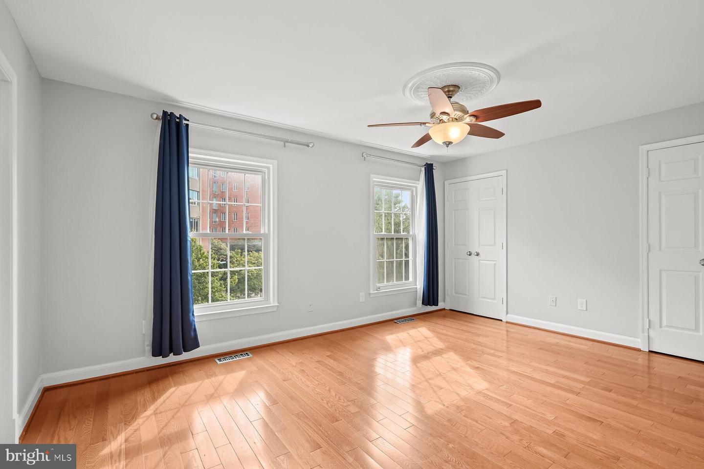 4305 MASSACHUSETTS AVE NW, WASHINGTON, District Of Columbia 20016, 2 Bedrooms Bedrooms, ,2 BathroomsBathrooms,Residential,For sale,4305 MASSACHUSETTS AVE NW,DCDC2194782 MLS # DCDC2194782