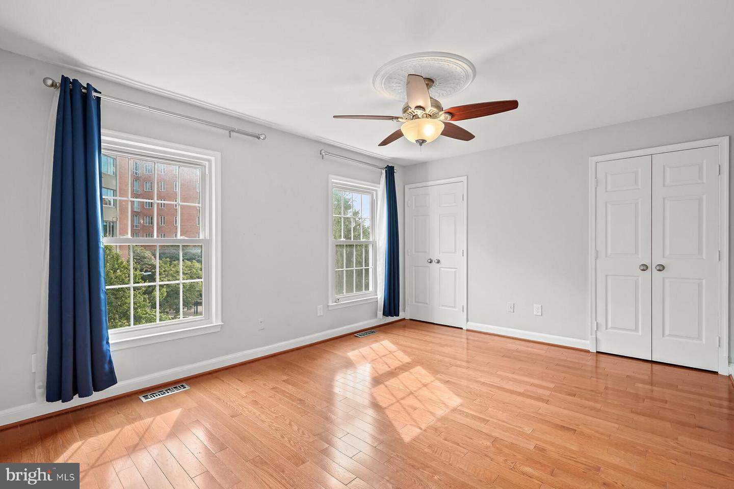 4305 MASSACHUSETTS AVE NW, WASHINGTON, District Of Columbia 20016, 2 Bedrooms Bedrooms, ,2 BathroomsBathrooms,Residential,For sale,4305 MASSACHUSETTS AVE NW,DCDC2194782 MLS # DCDC2194782
