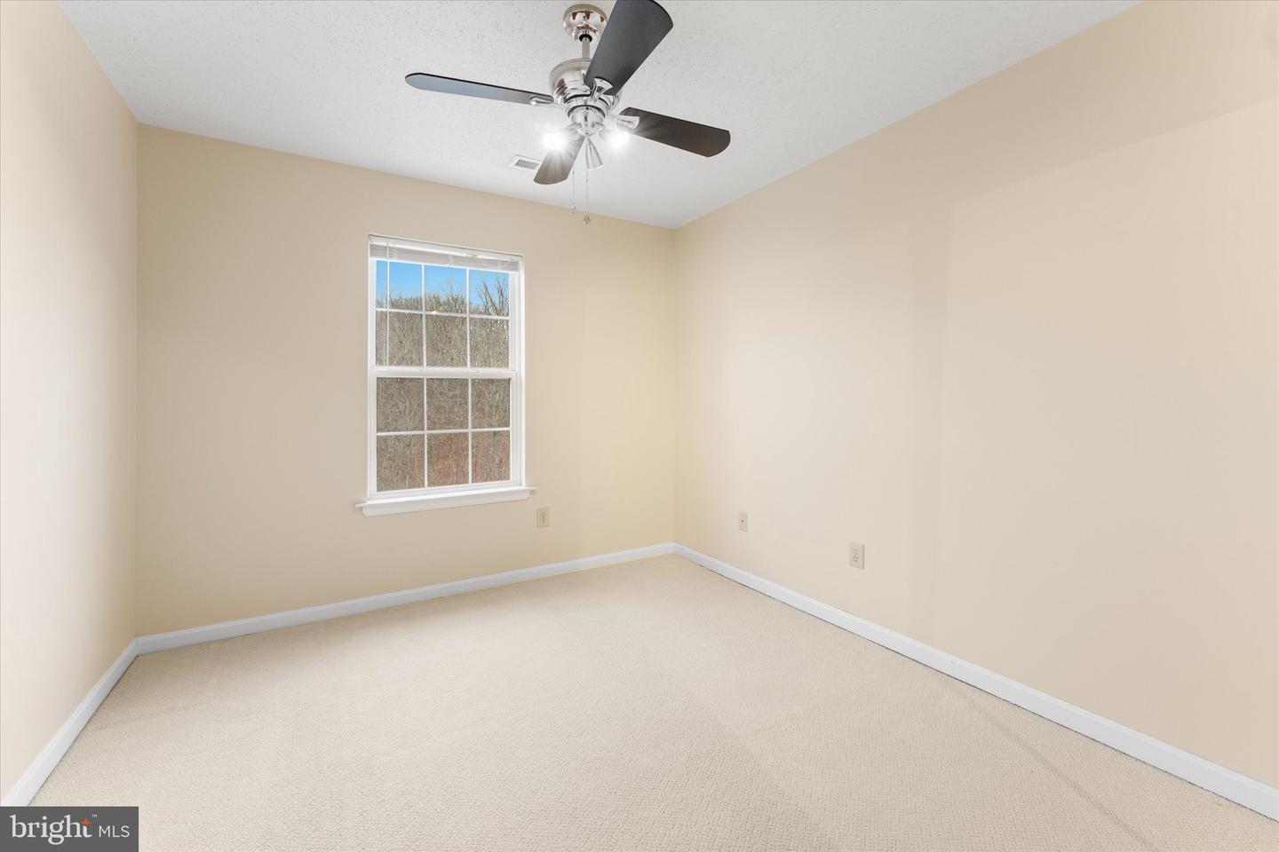 407 LAKEVIEW CT, STAFFORD, Virginia 22554, 4 Bedrooms Bedrooms, ,3 BathroomsBathrooms,Residential,For sale,407 LAKEVIEW CT,VAST2037886 MLS # VAST2037886