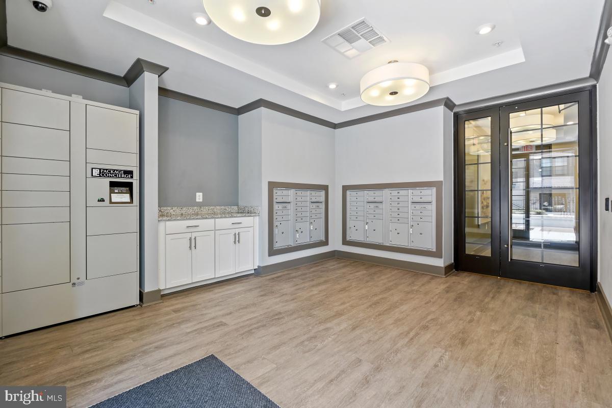 2319 FIELD POINT RD #107, HERNDON, Virginia 20171, 2 Bedrooms Bedrooms, ,2 BathroomsBathrooms,Residential,For sale,2319 FIELD POINT RD #107,VAFX2234744 MLS # VAFX2234744