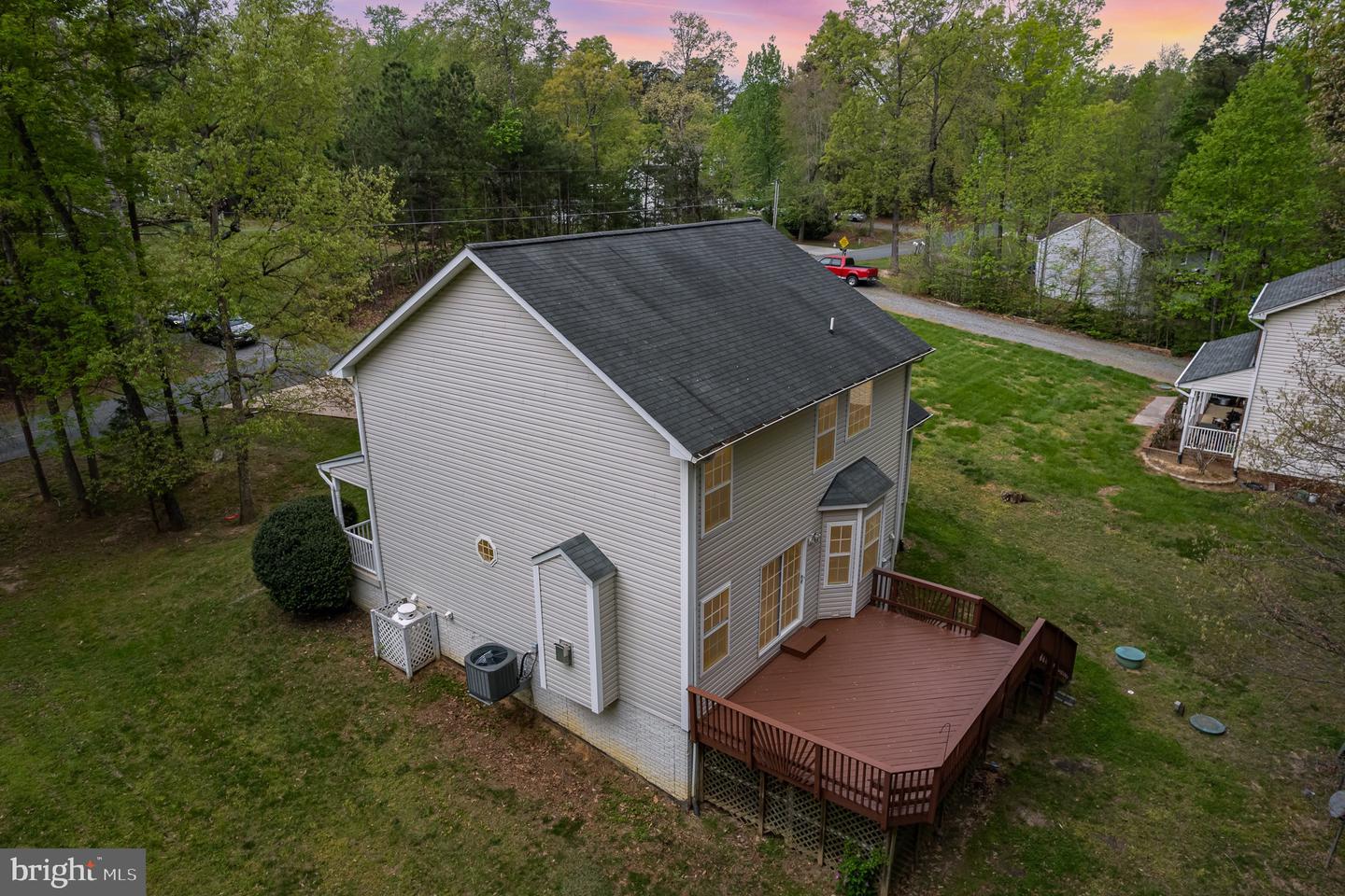 942 SWAN LN, RUTHER GLEN, Virginia 22546, 4 Bedrooms Bedrooms, ,3 BathroomsBathrooms,Residential,For sale,942 SWAN LN,VACV2008018 MLS # VACV2008018