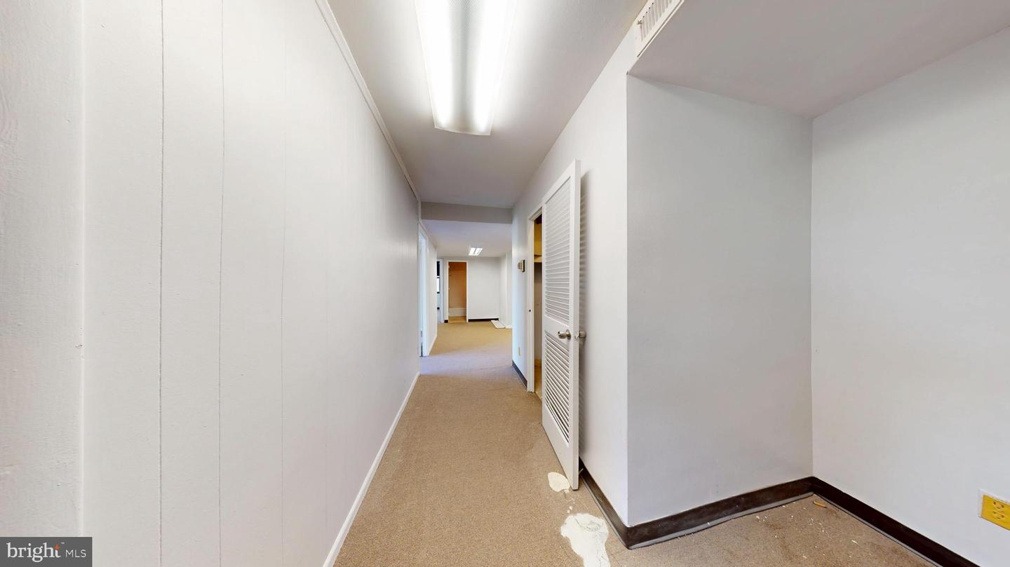 4600 DUKE ST #419 / 420, ALEXANDRIA, Virginia 22304, ,Land,For sale,4600 DUKE ST #419 / 420,VAAX2044202 MLS # VAAX2044202