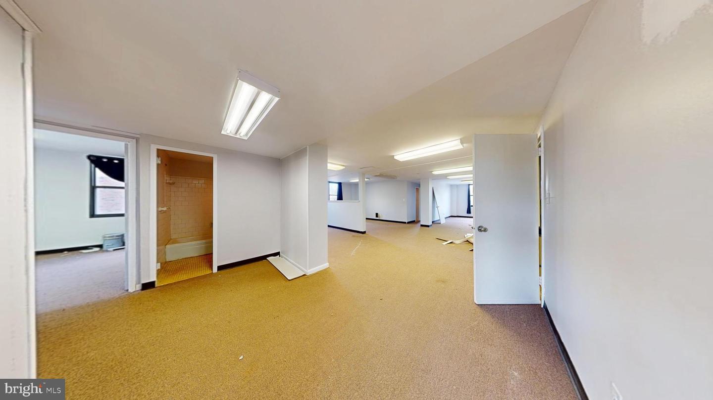 4600 DUKE ST #419 / 420, ALEXANDRIA, Virginia 22304, ,Land,For sale,4600 DUKE ST #419 / 420,VAAX2044202 MLS # VAAX2044202