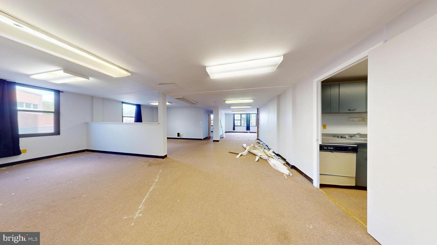 4600 DUKE ST #419 / 420, ALEXANDRIA, Virginia 22304, ,Land,For sale,4600 DUKE ST #419 / 420,VAAX2044202 MLS # VAAX2044202